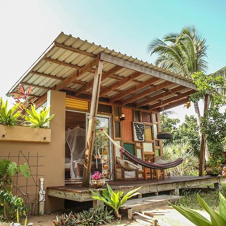 Mozambeat Motel Praia do Praia do Tofo エクステリア 写真