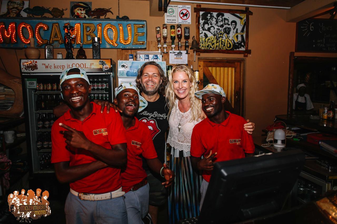Mozambeat Motel Praia do Praia do Tofo エクステリア 写真